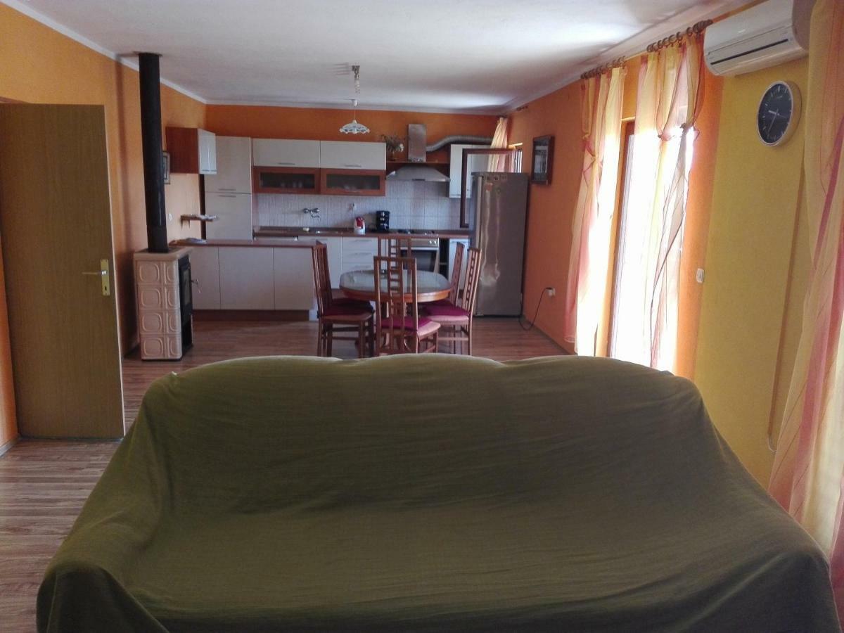 Apartment Luka Trogir Kültér fotó