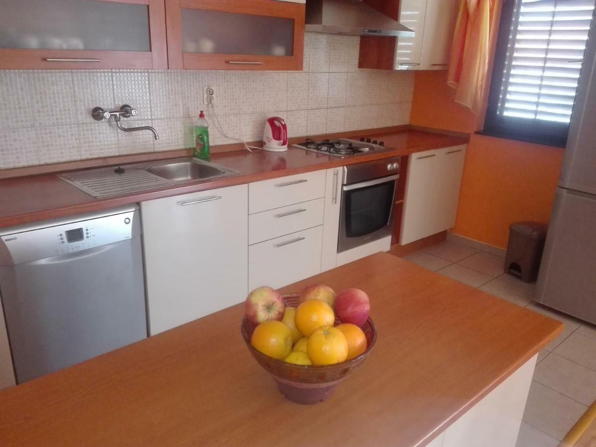 Apartment Luka Trogir Kültér fotó